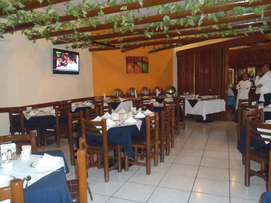 Hotel Real Del Sol Куэрнавака Экстерьер фото